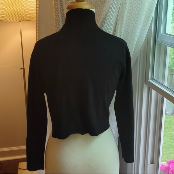Calvin Klein Black Cropped Shrug Cardigan - Size: Large - Picture 12 of 12